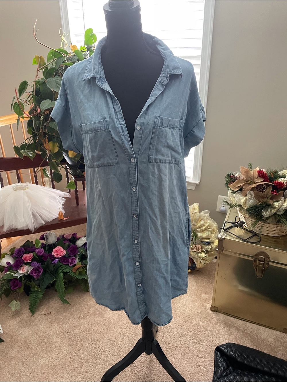 Velvet Heart Light Blue Denim Shirt Midi Dress